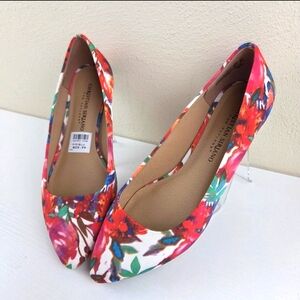 Christian‎ Siriano Women's Size 6.5 Floral Print Flats New
